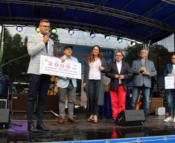 Drużyna LGD z pucharem! - Święto Wsi Krajeńskiej 